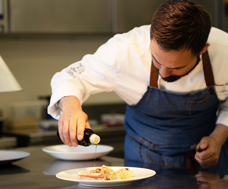 Vincenzo La Corte is the chef at Palás Cerequio